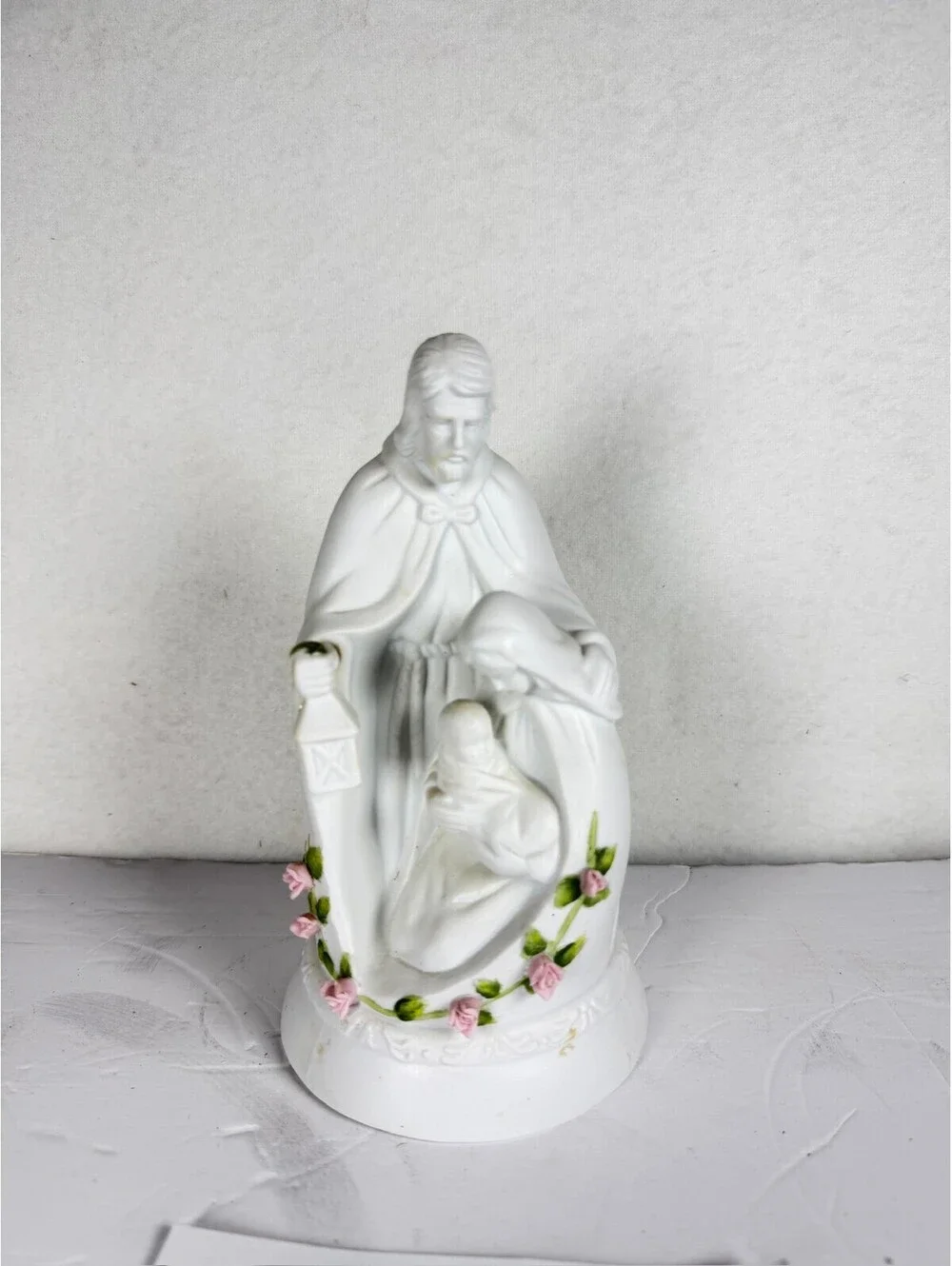 Vintage Roman Inc Touch of Class Holy Family Musical Figurine S-15